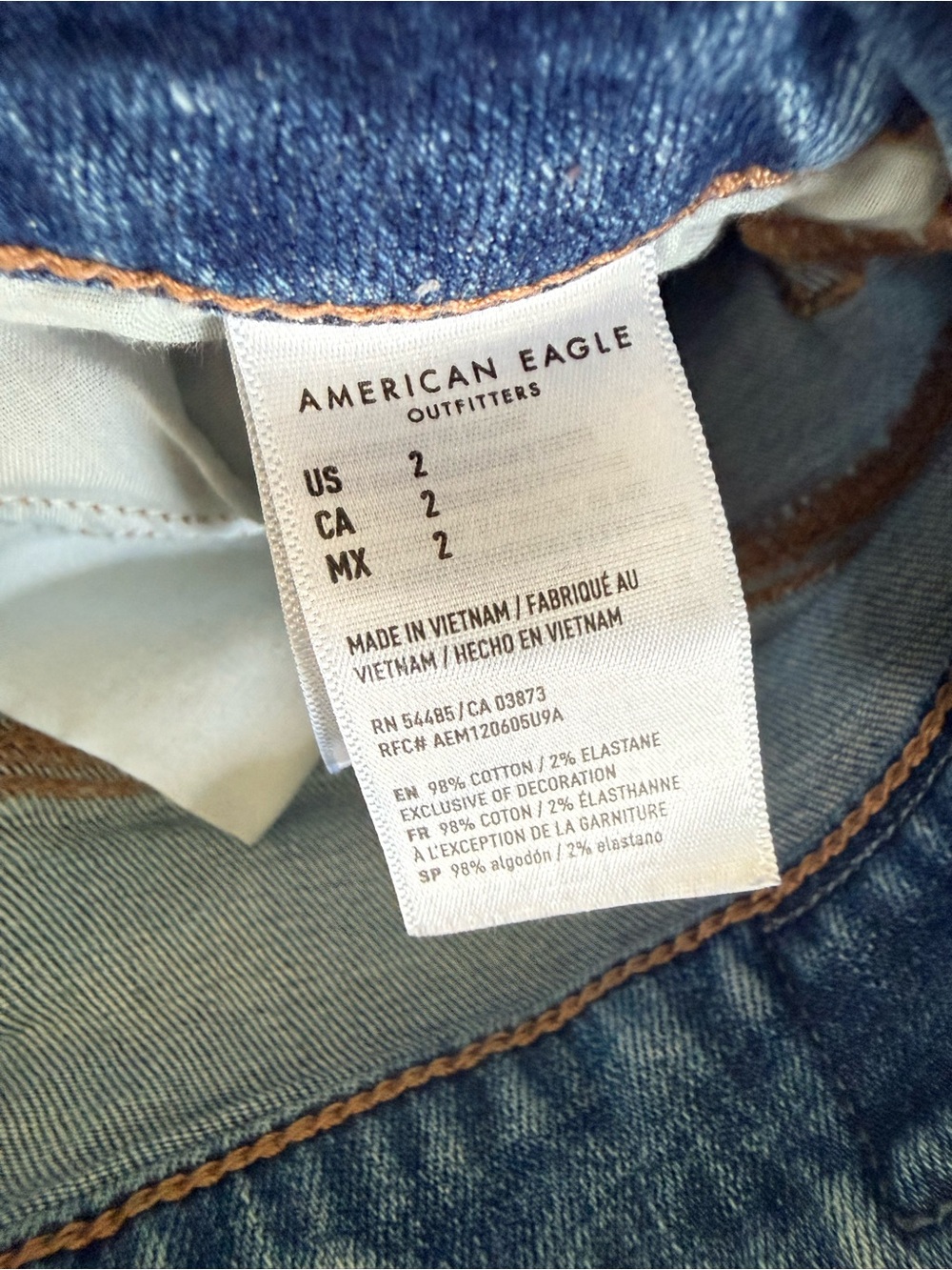 American Eagle Women’s Distressed Light Blue Denim Jeans and Denim Skirt - Picture 5 of 10
